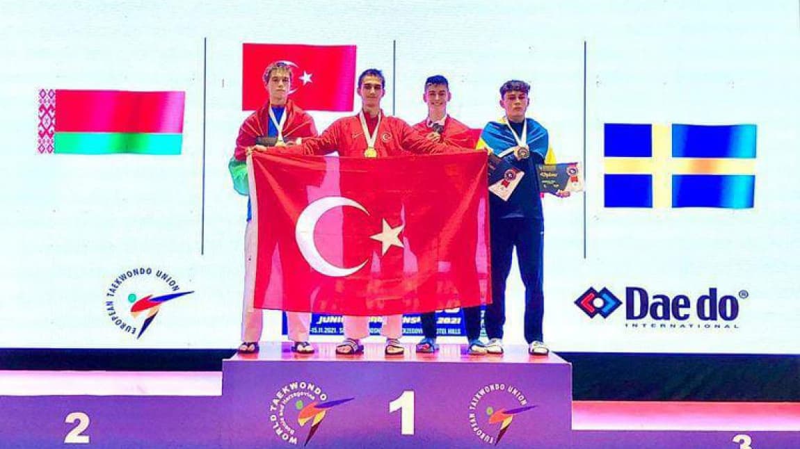 Öğrencimiz Ömer Faruk Dayıoğlu Avrupa Şampiyonasında Altın Madalya Aldı
